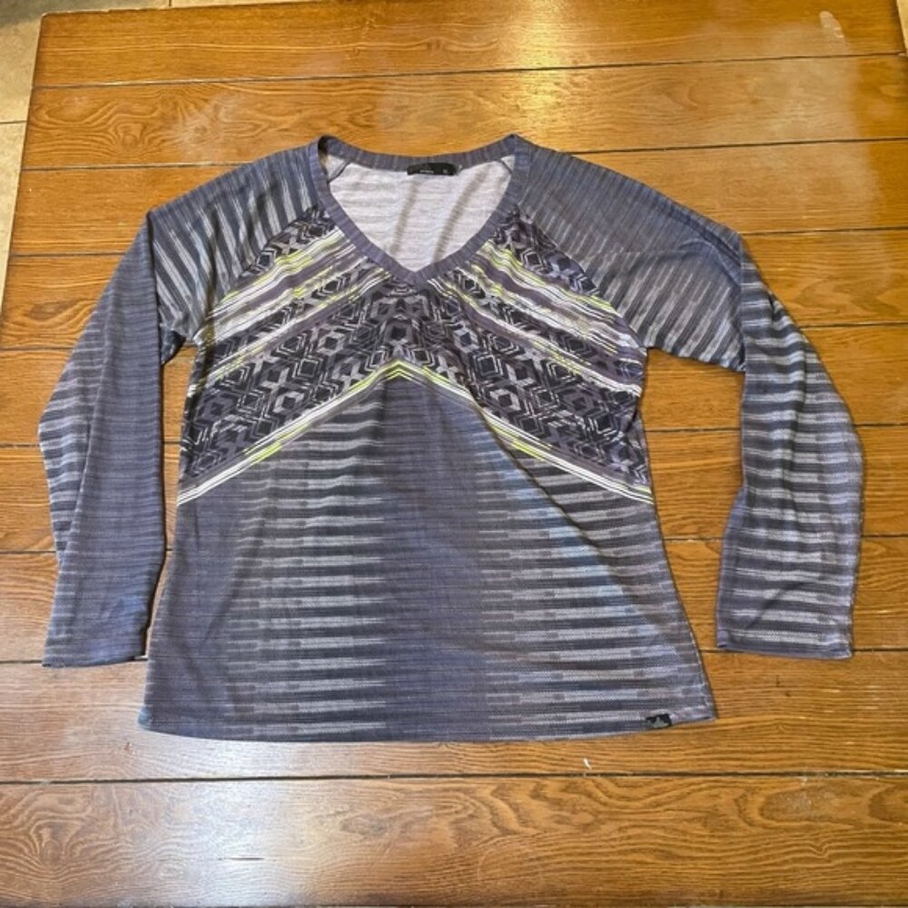 PrAna long sleeve Lottie Tee burn out light XL